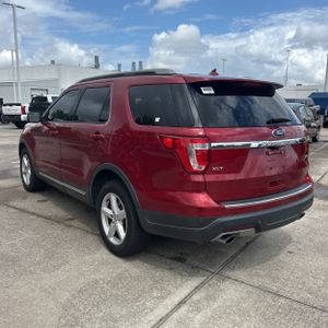 FORD EXPLORER XLT - 5