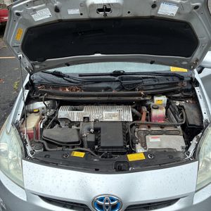 2011 Toyota PRIUS TWO — миниатюра 43