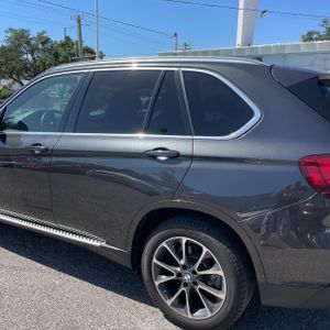 BMW X5 XDRIVE35I - 6