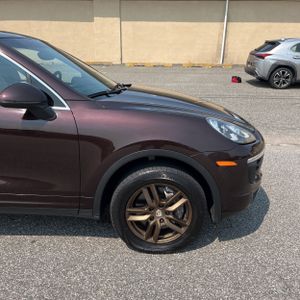 2016 Porsche CAYENNE BASE 缩略图 13