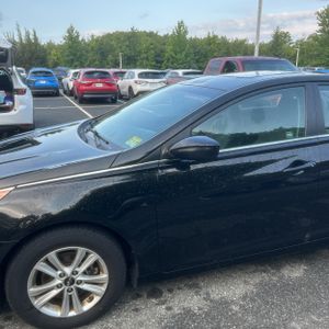 2013 Hyundai SONATA GLS 照片 2