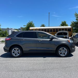 FORD EDGE SEL - 10