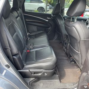 2017 Acura MDX SH-AWD photo 35