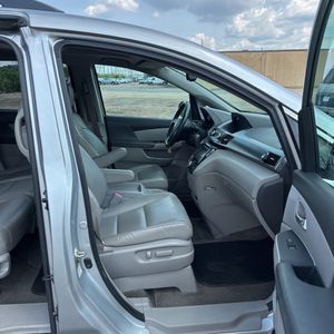 صورة 32 لـ 2014 Honda ODYSSEY EX-L
