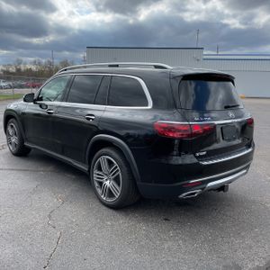 MERCEDES-BENZ GLS - 4