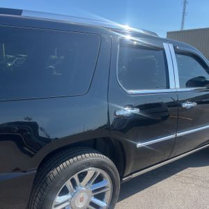 CADILLAC ESCALADE PLATINUM - 9