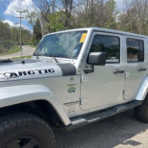 JEEP WRANGLER UNLIMITED SAHARA - 2