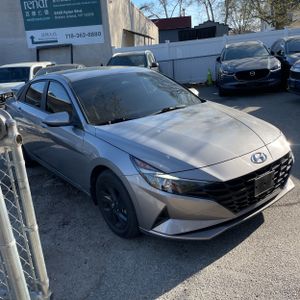 HYUNDAI ELANTRA SEL - 10