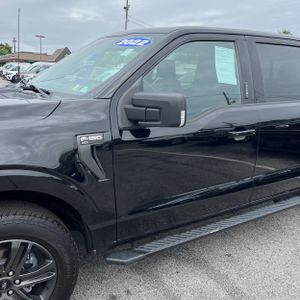 FORD F-150 XLT - 2