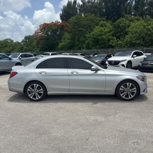 2020 Mercedes-BENZ C-CLASS 照片 10
