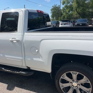 2017 Chevrolet SILVERADO 1500 LT — фото 6
