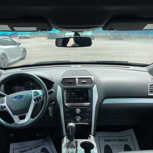 صورة مصغرة 39 لـ 2015 FORD EXPLORER XLT