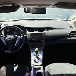 2013 Nissan SENTRA SR 照片 33