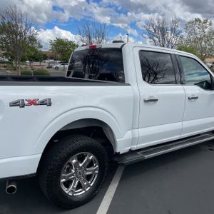FORD F-150 LARIAT - 9