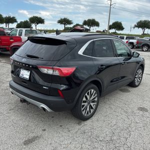 FORD ESCAPE TITANIUM - 8