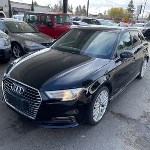 AUDI A3 SPORTBACK E-TRON 1.4T PREMIUM - 1