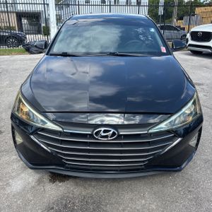 صورة 14 لـ 2019 Hyundai ELANTRA SE