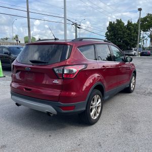 2017 FORD ESCAPE SE — фото 8