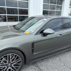 PORSCHE PANAMERA - 2