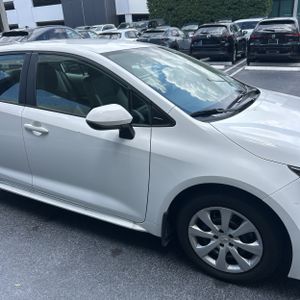 صورة مصغرة 13 لـ 2025 Toyota COROLLA LE
