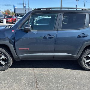 JEEP RENEGADE TRAILHAWK - 4