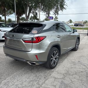 صورة 8 لـ 2019 Lexus RX 350 BASE