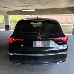 صورة 7 لـ 2023 Acura MDX SH-AWD W/TECH