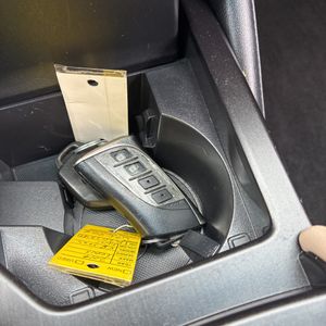 صورة مصغرة 50 لـ 2019 Lexus ES 300H BASE