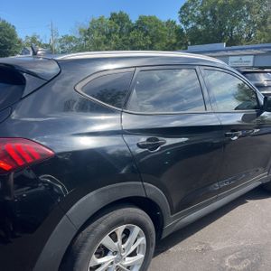 HYUNDAI TUCSON VALUE - 9