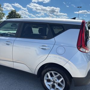 صورة 6 لـ 2020 KIA SOUL S