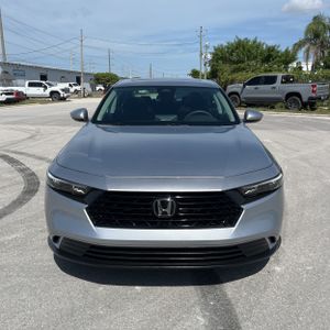 صورة 14 لـ 2024 Honda ACCORD EX