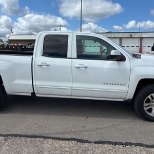 2019 Chevrolet SILVERADO 1500 LD LT 照片 11