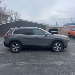 JEEP CHEROKEE LIMITED - 10