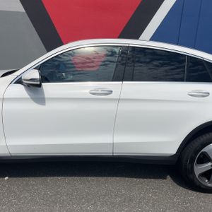 MERCEDES-BENZ GLC - 4