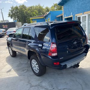 2005 Toyota 4RUNNER SR5 photo 5