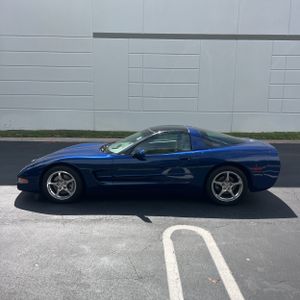 2004 Chevrolet CORVETTE BASE 照片 3