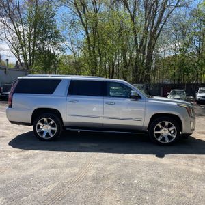 CADILLAC ESCALADE ESV LUXURY - 10