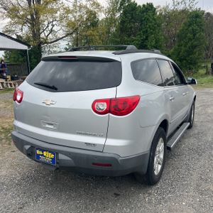 CHEVROLET TRAVERSE LT - 8