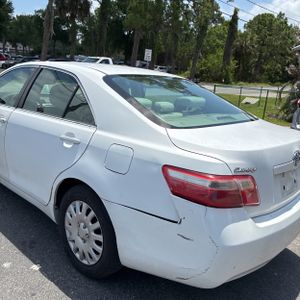 TOYOTA CAMRY - 5