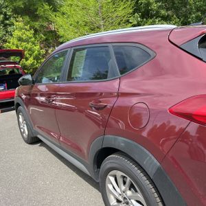 HYUNDAI TUCSON SE - 6
