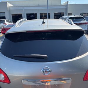 2011 Nissan ROGUE SV photo 16
