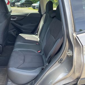 صورة مصغرة 34 لـ 2019 Subaru FORESTER PREMIUM