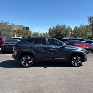 HYUNDAI KONA SEL - 10