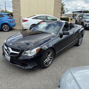 MERCEDES-BENZ E-CLASS - 1