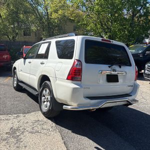 TOYOTA 4RUNNER - 5