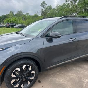 KIA SPORTAGE X-LINE - 2