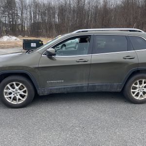 JEEP CHEROKEE LATITUDE - 4