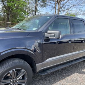 FORD F-150 XLT - 2