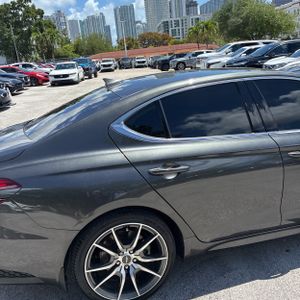 GENESIS G70 2.0T - 9