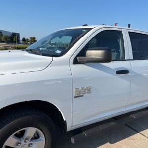 صورة 2 لـ 2023 RAM 1500 CLASSIC TRADESMAN